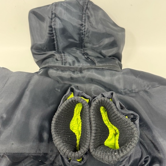 Nike Boys Black Insulated Winter Jacket Removable Hood Size L Weather Resistant - Picture 13 of 16